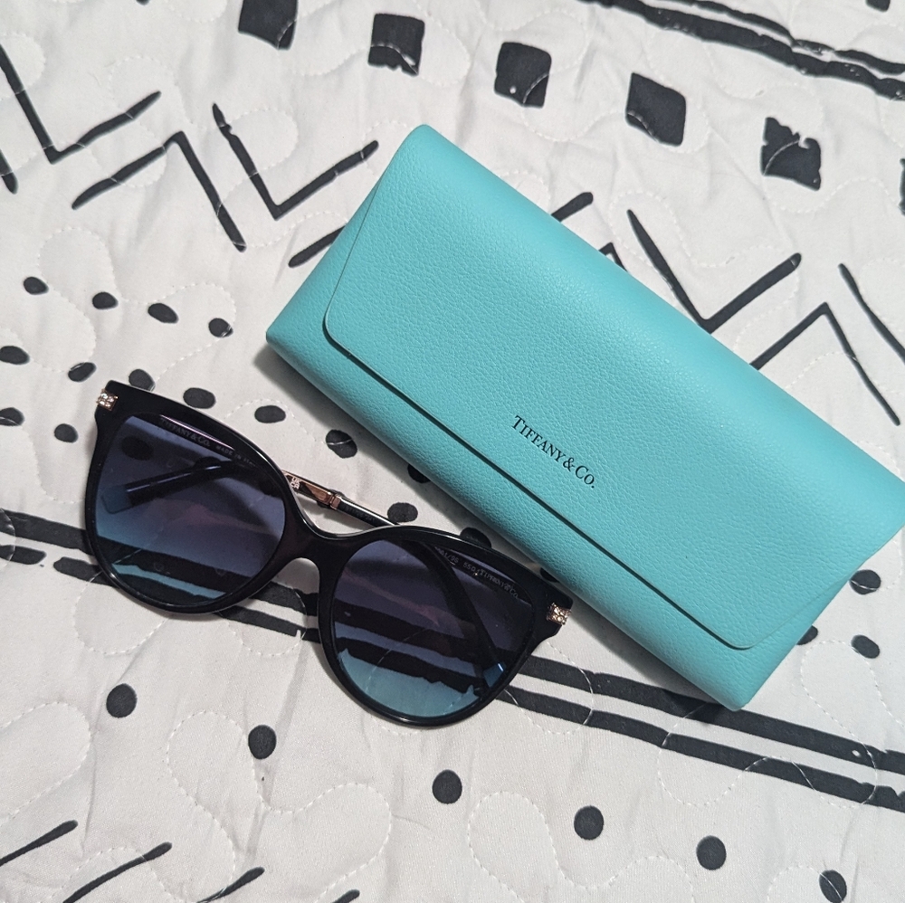 Tiffany & Co.  SUNGLASSES